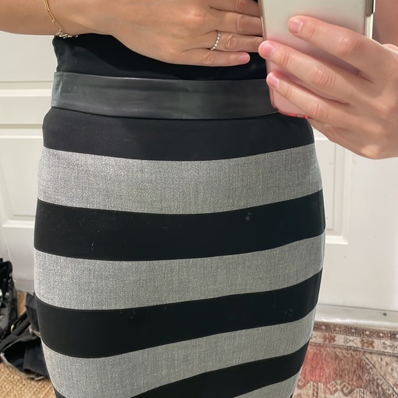 Black & Gray Striped Pencil Skirt with Leather Detailing - Picture 3 of 4